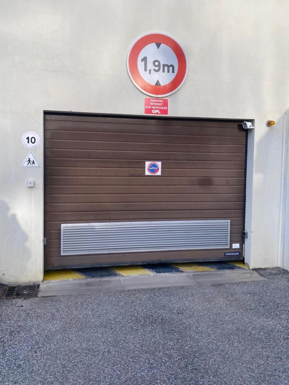 Charmant T3 Avec Vue Montagne Et Parking Privatif Font-Romeu-Odeillo-Via Exterior foto